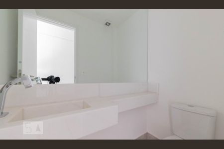 Apartamento para alugar com 67m², 2 quartos e 2 vagasBanheiro