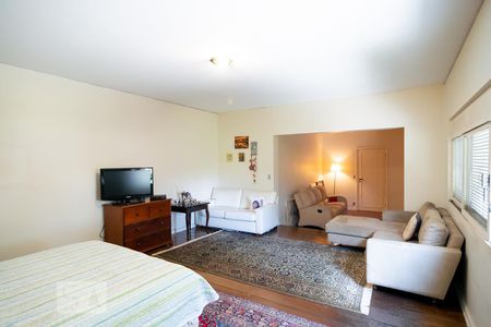 Casa à venda com 450m², 4 quartos e 3 vagasQuarto 4 - Suíte