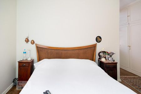 Casa à venda com 450m², 4 quartos e 3 vagasQuarto 3 - Suíte