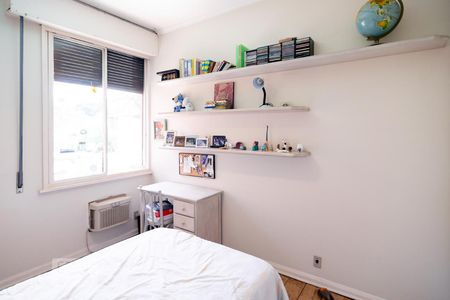 Casa à venda com 450m², 4 quartos e 3 vagasQuarto 1