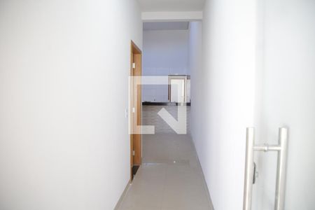 Corredor de casa para alugar com 2 quartos, 100m² em Setor Faiçalville, Goiânia