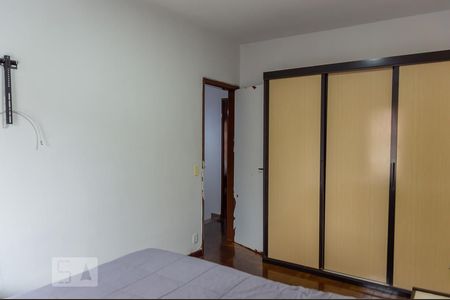 Casa à venda com 170m², 3 quartos e 2 vagasQuarto 2