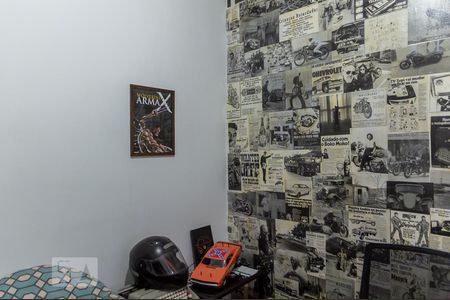 Casa à venda com 170m², 3 quartos e 2 vagasEscritório