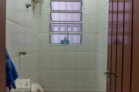 Casa à venda com 170m², 3 quartos e 2 vagasBanheiro de Serviço