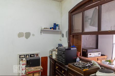 Casa à venda com 170m², 3 quartos e 2 vagasQuarto de Serviço