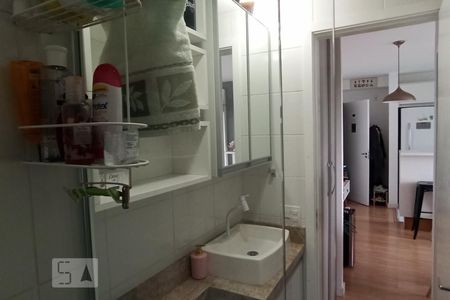 Banheiro de apartamento à venda com 1 quarto, 37m² em Vila Prudente, São Paulo