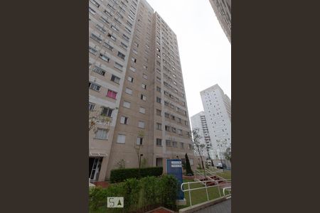 Apartamento à venda com 37m², 1 quarto e sem vaga Apartamento à venda com 37m², 1 quarto e sem vagaFachada