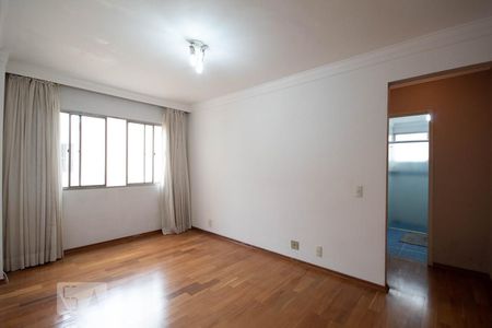 Sala de Apartamento com 1 quarto, 58m² Jaguaribe
