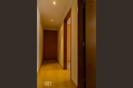 Apartamento à venda com 77m², 2 quartos e 1 vagaCorredor