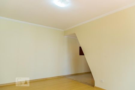 Apartamento à venda com 77m², 2 quartos e 1 vagaSala