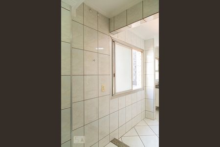 Apartamento à venda com 77m², 2 quartos e 1 vagaÁrea de serviço