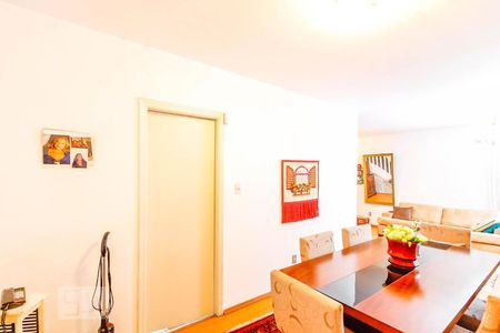 Sala de jantar de casa à venda com 3 quartos, 200m² em Campo Belo, São Paulo