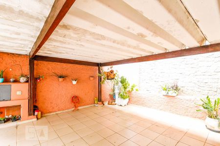 Casa à venda com 200m², 3 quartos e 2 vagas Casa à venda com 200m², 3 quartos e 2 vagasGaragem