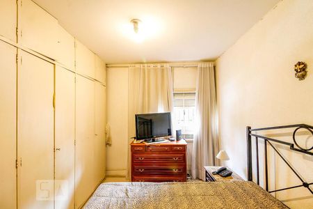 Casa à venda com 200m², 3 quartos e 2 vagas Casa à venda com 200m², 3 quartos e 2 vagasQuarto 3