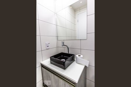 Studio à venda com 28m², 1 quarto e sem vaga Studio à venda com 28m², 1 quarto e sem vagaBanheiro