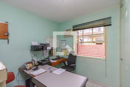 Casa para alugar com 250m², 3 quartos e 2 vagas Casa para alugar com 250m², 3 quartos e 2 vagasQuarto 2