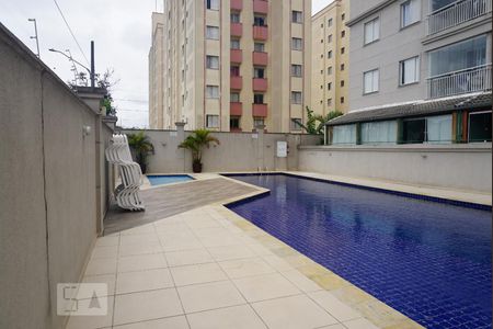 Apartamento à venda com 63m², 3 quartos e 1 vaga Apartamento à venda com 63m², 3 quartos e 1 vagaÁrea comum - Piscina