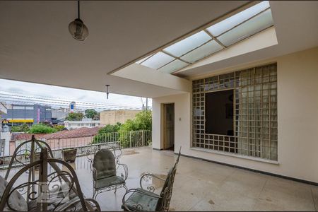 Casa à venda com 229m², 3 quartos e 4 vagasVaranda da Sala