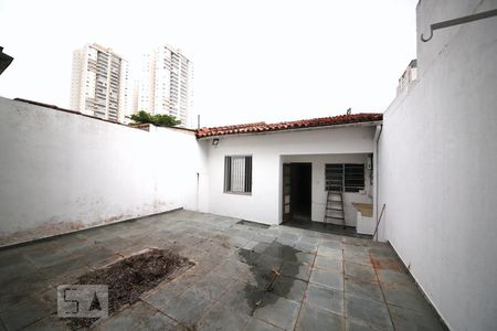 Casa à venda com 133m², 2 quartos e 2 vagasQuintal