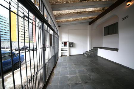 Casa à venda com 133m², 2 quartos e 2 vagasGaragem