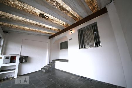 Casa à venda com 133m², 2 quartos e 2 vagasGaragem