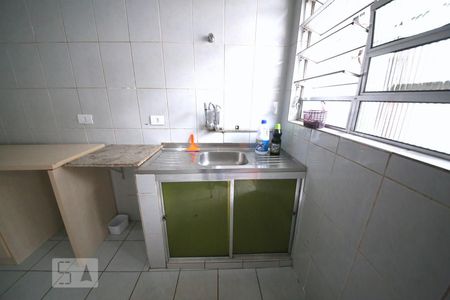 Casa à venda com 133m², 2 quartos e 2 vagasCozinha 