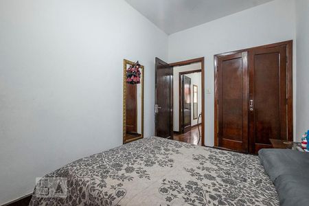 Casa à venda com 183m², 4 quartos e 2 vagas Casa à venda com 183m², 4 quartos e 2 vagasQuarto 4