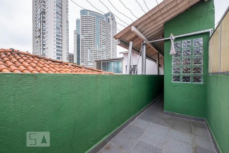Casa à venda com 183m², 4 quartos e 2 vagas Casa à venda com 183m², 4 quartos e 2 vagasÁrea de Serviço - Varanda