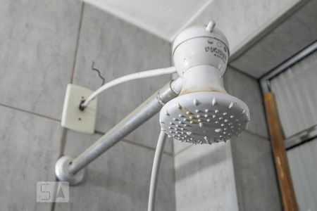 Casa à venda com 183m², 4 quartos e 2 vagas Casa à venda com 183m², 4 quartos e 2 vagasSuíte 1 - Banheiro