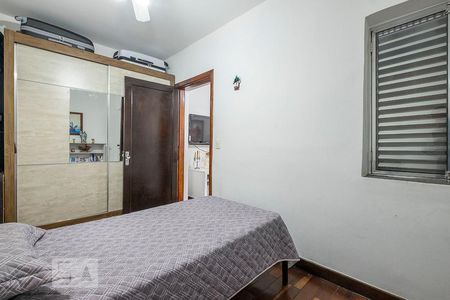 Casa à venda com 183m², 4 quartos e 2 vagas Casa à venda com 183m², 4 quartos e 2 vagasSuíte 2