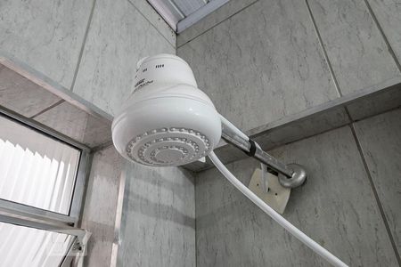 Casa à venda com 183m², 4 quartos e 2 vagas Casa à venda com 183m², 4 quartos e 2 vagasBanheiro Social