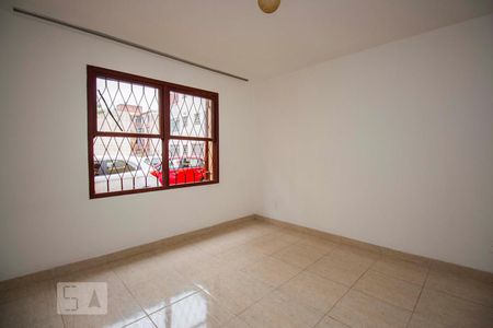 Quarto 2 de apartamento para alugar com 2 quartos, 59m² em Rubem Berta, Porto Alegre