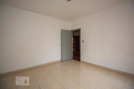 Quarto 2 de apartamento para alugar com 2 quartos, 59m² em Rubem Berta, Porto Alegre