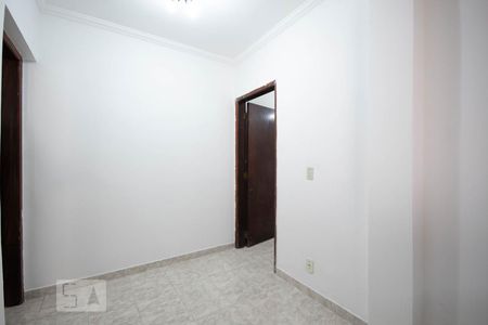 Casa à venda com 170m², 3 quartos e 7 vagas Casa à venda com 170m², 3 quartos e 7 vagasQuarto 2