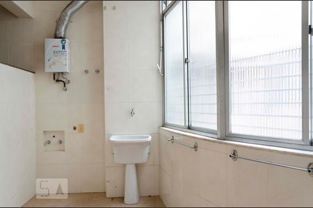 Apartamento para alugar com 125m², 3 quartos e 1 vagaÁrea de Serviço