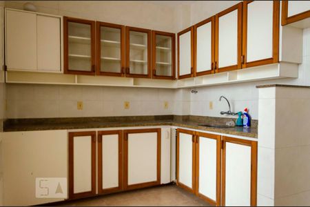 Apartamento para alugar com 125m², 3 quartos e 1 vagaCozinha