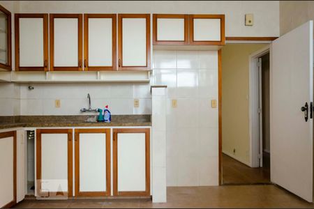 Apartamento para alugar com 125m², 3 quartos e 1 vagaCozinha