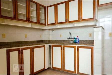 Apartamento para alugar com 125m², 3 quartos e 1 vagaCozinha