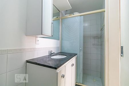 Casa para alugar com 120m², 4 quartos e 2 vagas Casa para alugar com 120m², 4 quartos e 2 vagasBanheiro da Suíte 1