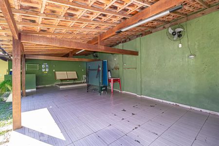 Casa para alugar com 120m², 4 quartos e 2 vagas Casa para alugar com 120m², 4 quartos e 2 vagasÁrea comum - Salão de festas