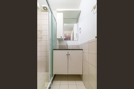 Casa para alugar com 120m², 4 quartos e 2 vagas Casa para alugar com 120m², 4 quartos e 2 vagasBanheiro Social