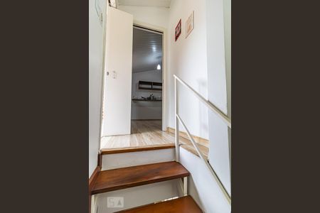 Casa para alugar com 120m², 4 quartos e 2 vagas Casa para alugar com 120m², 4 quartos e 2 vagasHall do Terceiro Andar