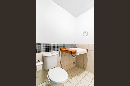 Casa para alugar com 120m², 4 quartos e 2 vagas Casa para alugar com 120m², 4 quartos e 2 vagasBanheiro da Suíte 2