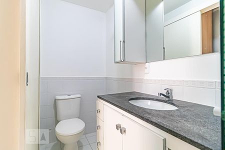 Casa para alugar com 120m², 4 quartos e 2 vagas Casa para alugar com 120m², 4 quartos e 2 vagasBanheiro da Suíte 1