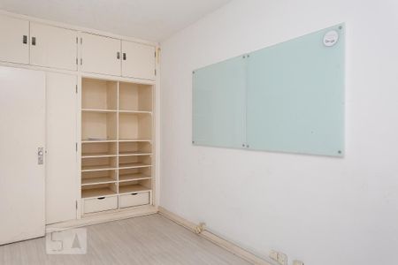 Casa à venda com 400m², 4 quartos e 5 vagasEdícula