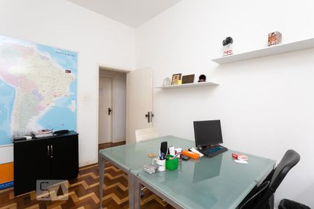 Casa à venda com 400m², 4 quartos e 5 vagasQuarto 2