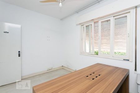Casa à venda com 400m², 4 quartos e 5 vagasEdícula