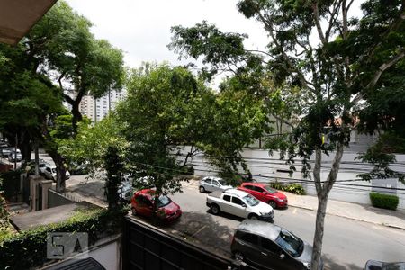 Casa à venda com 400m², 4 quartos e 5 vagasVista