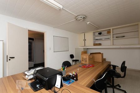 Casa à venda com 400m², 4 quartos e 5 vagasEdícula