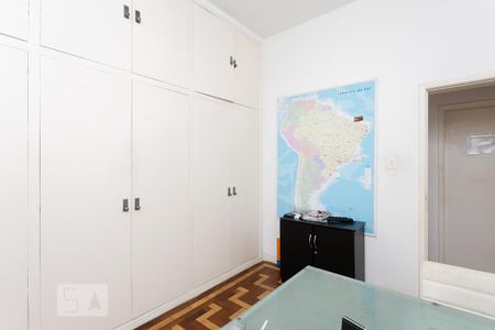 Casa à venda com 400m², 4 quartos e 5 vagasQuarto 2